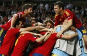Испания - Италия - Финальный матс на чемпионате Евро 2012, 1 июля 2012 (322xHQ) 25a19d201625458